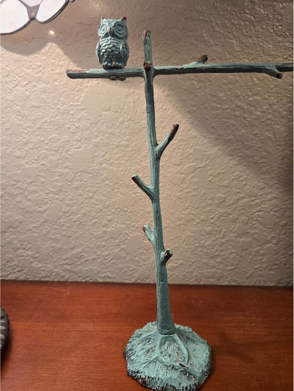 Vintage Style Owl on Tree Branch Jewelry Holder Stand (A4)